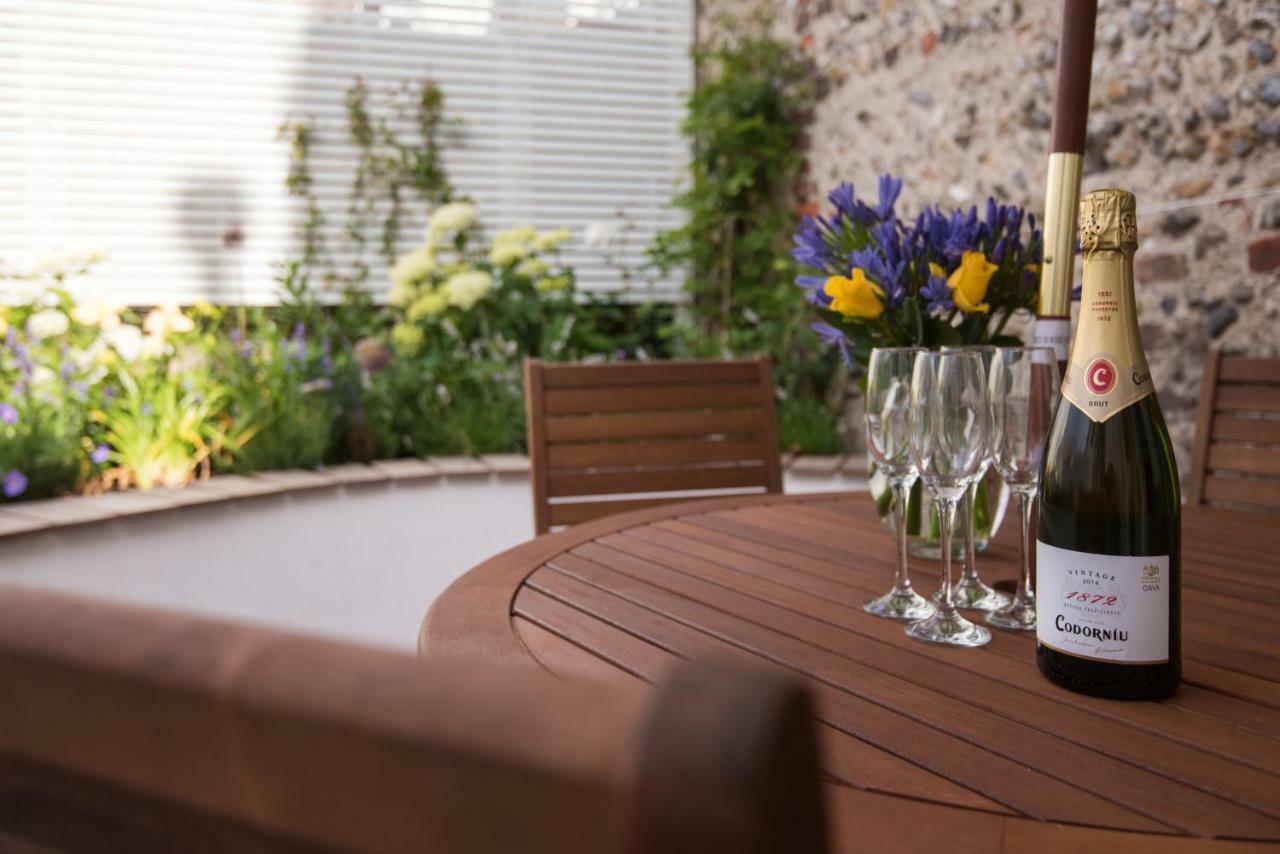 Sea Breeze Cottage With Parking By Myholidaylet Brighton Dış mekan fotoğraf