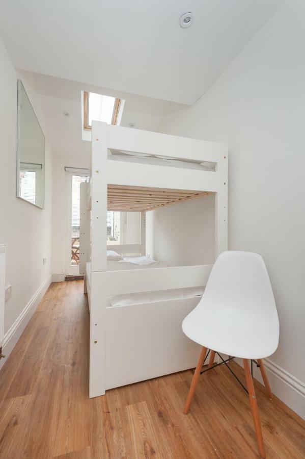 Sea Breeze Cottage With Parking By Myholidaylet Brighton Dış mekan fotoğraf